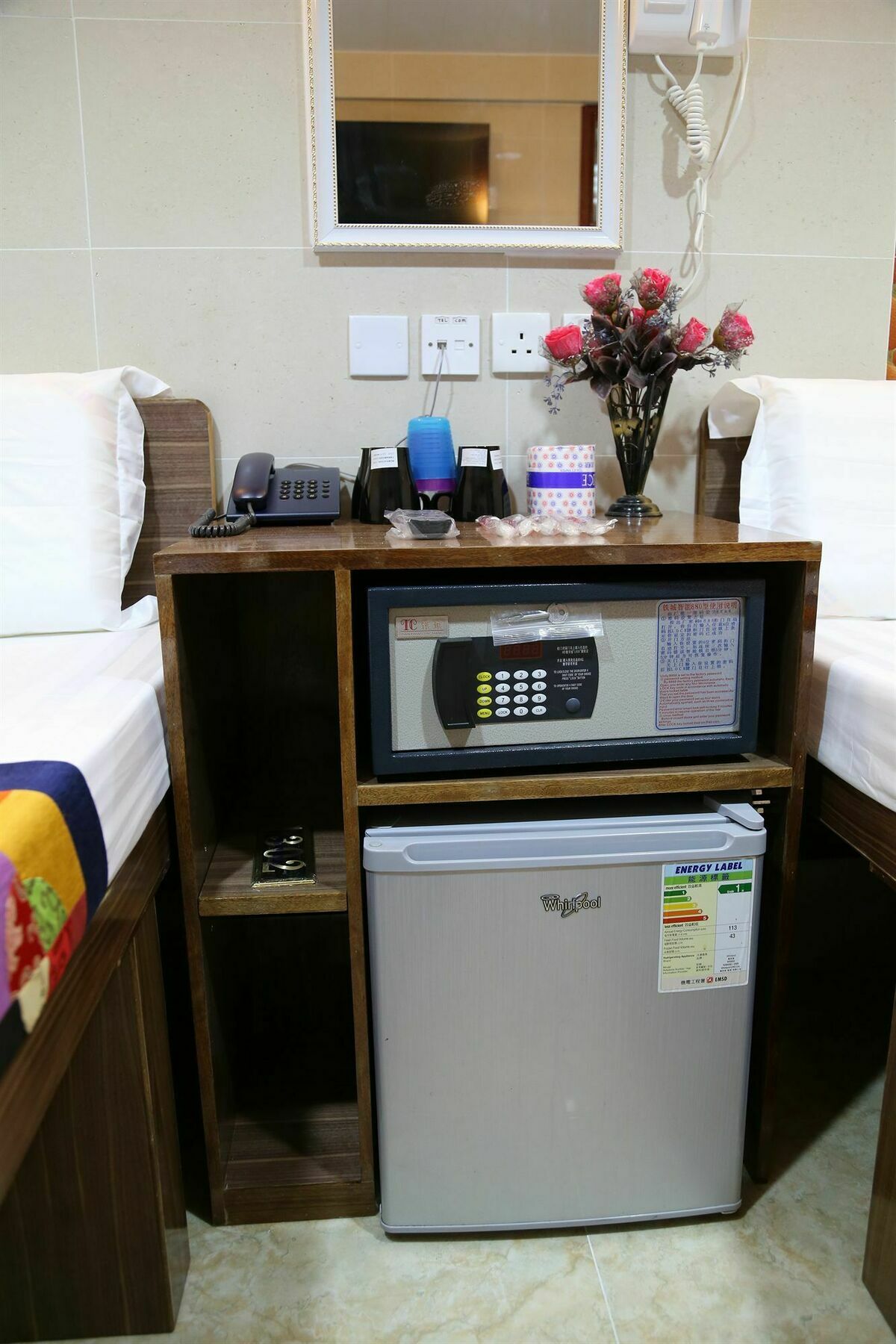 New Tokyo Hostel Hong Kong Exterior photo